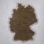 Дерев'яна карта Німеччини на акрилі з підсвіткою, колір Горіх