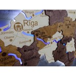 Дерев’яна деталізована мапа Латвії з підсвічуванням, колір Комбі Коричневих (Latvia Wooden Map)
