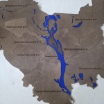 Мапа Києва з дерева на замовлення, колір червоно-коричневий