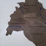 Мапа Києва з дерева на замовлення, колір червоно-коричневий