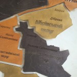 Дерев'яна мапа ОТГ Калинівка на акрилі з підсвічуванням, колір Кантрі