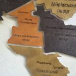 Дерев'яна мапа ОТГ Калинівка на акрилі з підсвічуванням, колір Кантрі