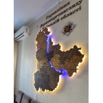 Багатошарова дерев'яна мапа Київської області з підсвіткою річок, колір Брауні