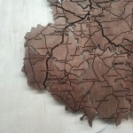 Дерев'яна карта Вінницької області на акрилі з підсвіткою між районами, колір Браун