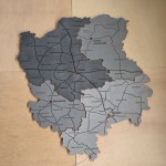Мапа Волинської області з дерева на акрилі з підсвіткою між районами, колір Модерн