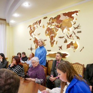 Багатошарова мапа світу з дерева та підсвіткою, колір Класика коричневих