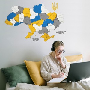 Багатошарова карта України з дерева, колір Патріотичний