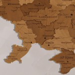 Багатошарова мапа України з дерева, колір Горіх