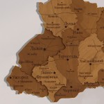 Багатошарова мапа України з дерева, колір Горіх