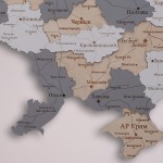 Мапа України з дерева та підсвічуванням, колір Прованс