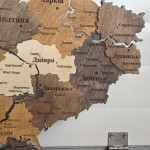 Деталізована карта України з підсвічуванням річок, колір Брауні