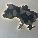 Дерев'яна карта України з підсвічуванням, колір Хай-тек