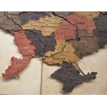 Деталізована дерев'яна мапа України з підсвічуванням річок, колір Брауні