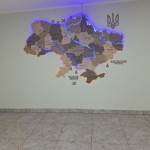 Деталізована карта України з підсвічуванням річок, колір Модерн