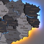 Дерев'яна карта України з підсвіткою річок, колір Хай-Тек