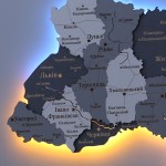 Дерев'яна карта України з підсвіткою річок, колір Хай-Тек
