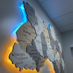 Дерев'яна мапа України з підсвічуванням річок, колір Прованс