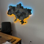 Дерев'яна карта України з річками та підсвіткою, колір Хай-тек