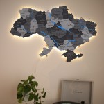 Дерев'яна карта України з річками та підсвіткою, колір Хай-тек