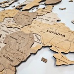Дерев'яна багатошарова карта Європи з підсвіткою, колір Світлий Горіх