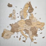 Дерев'яна багатошарова карта Європи з підсвіткою, колір Світлий Горіх
